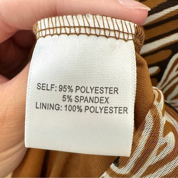 JANE & DELANCEY | Brown Leaf Print Ruffle Sleeve Stretch Blouse NWT | Large - Picture 7 of 8